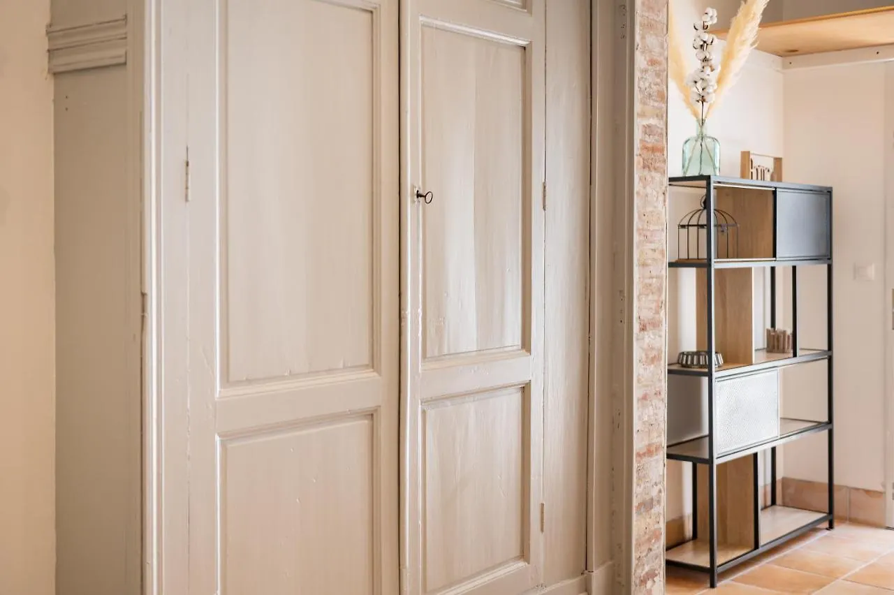 Apartamento Studio Ingres Au Coeur Historique De Montauban 0*,  Francia